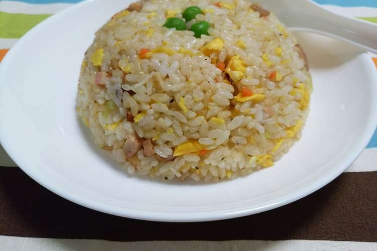 牛脂で旨味アップ 手抜きでも褒められ炒飯 レシピ 作り方 By もへほっぺ クックパッド 簡単おいしいみんなのレシピが375万品