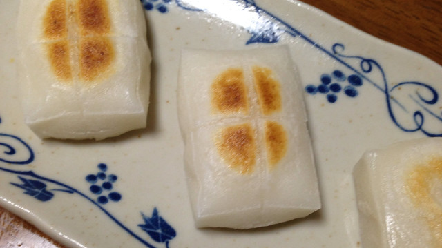 フライパンで 時短 焼き餅 レシピ 作り方 By Smile5 クックパッド 簡単おいしいみんなのレシピが352万品