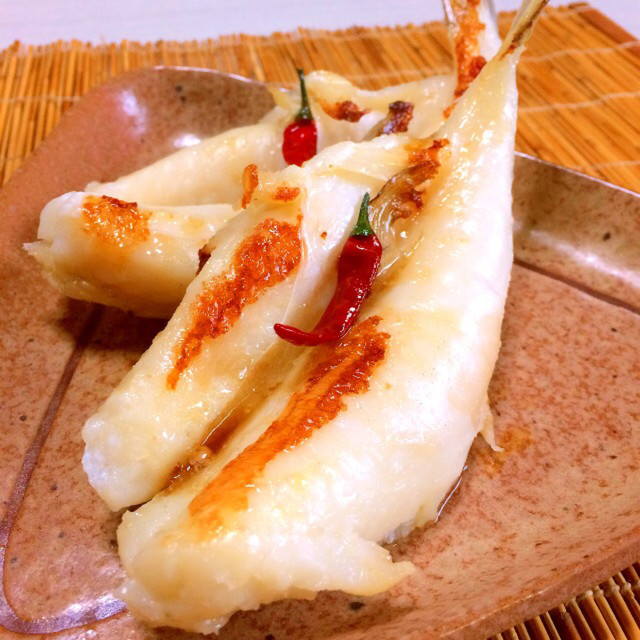 ふぐの一夜干し ピリリなバター醤油 レシピ 作り方 By Kittko クックパッド 簡単おいしいみんなのレシピが366万品