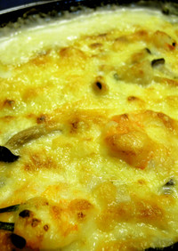 里芋と海老のチーズグラタン