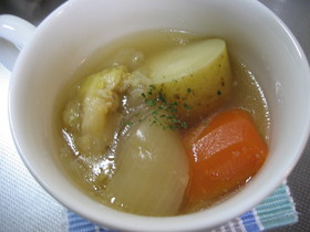 塩豚の茹で汁でポトフ