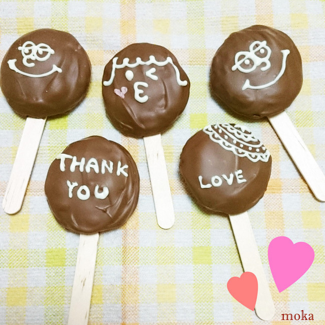 スティック付きのチョコクッキー レシピ 作り方 By Moka クックパッド