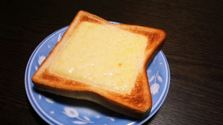 シンプルに！チーズトーストの画像