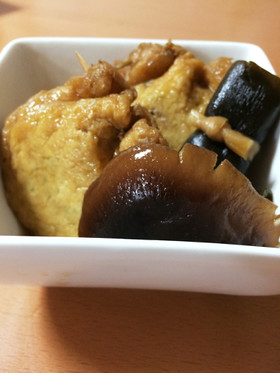 ひき肉あげ巾着と早煮昆布巻きの煮物