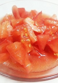 簡単トマトのシンプルマリネ