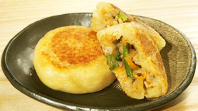 残った餅とあり合せ野菜でお手軽おやき
