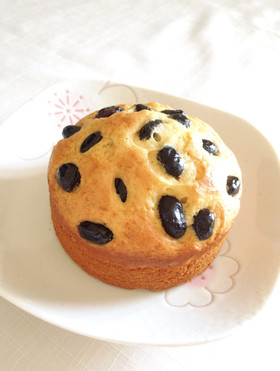 混ぜるだけ♪黒豆と栗きんとんのケーキ