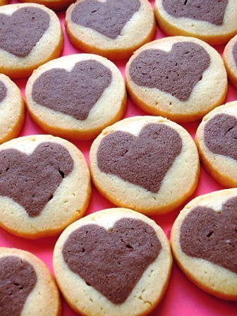 愛があふれる♥ダブルチョコレートクッキーの画像