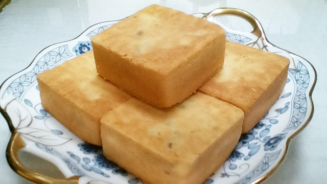 台湾 パイナップルケーキ 鳳梨酥 レシピ 作り方 By 華水多羅四郎 クックパッド 簡単おいしいみんなのレシピが353万品