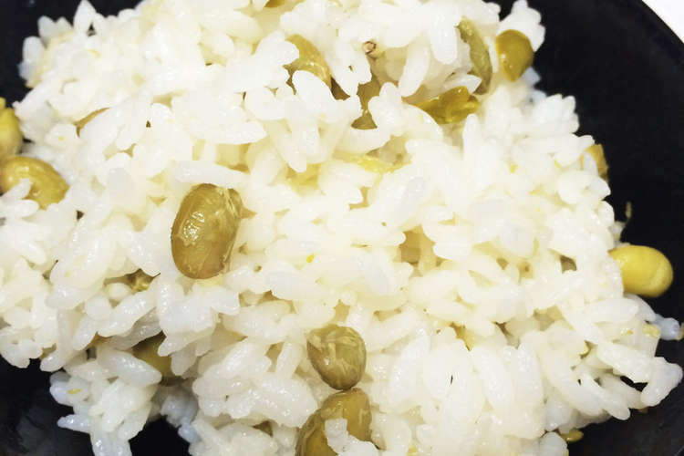 入れて炊くだけ 簡単冷凍枝豆で豆ご飯 レシピ 作り方 By えりあす クックパッド 簡単おいしいみんなのレシピが352万品