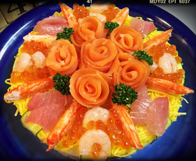 ☆簡単で豪華なちらし寿司ケーキ☆