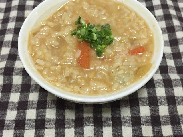 ラーメン鍋の残りスープで雑炊 レシピ 作り方 By おざしょう クックパッド 簡単おいしいみんなのレシピが360万品