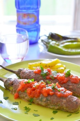 トルコ家庭料理☆キョフテの丸ごと茄子包み