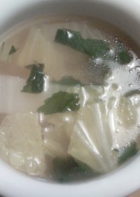 生姜たっぷり　白菜スープ