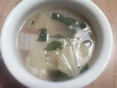 生姜たっぷり　白菜スープの写真