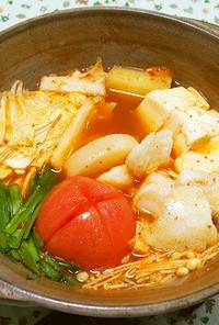 豆腐と鱈のトマトキムチ鍋