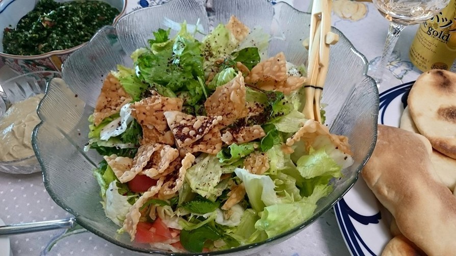ファトゥーシュ～中東料理のサラダ～の画像