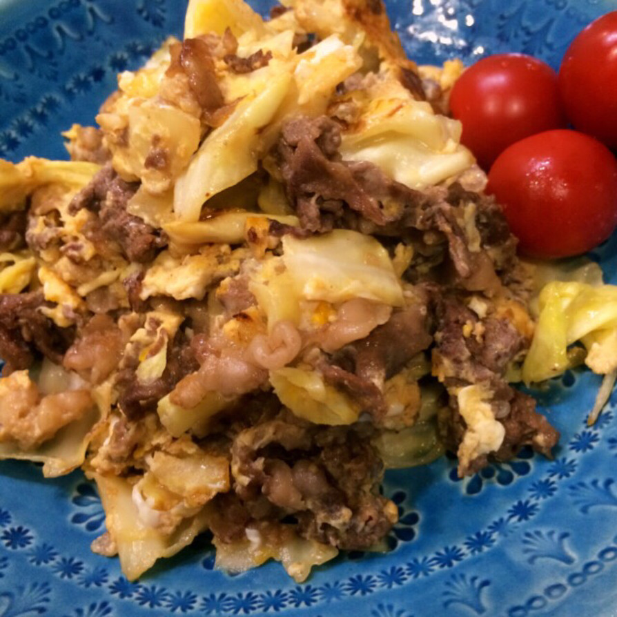 ご飯がススム★牛肉キャベツたっぷり卵とじの画像