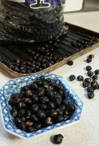 カリポリ煎り黒豆