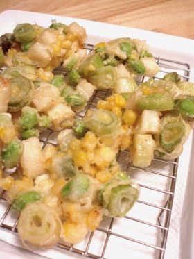 かまぼこ・枝豆・コーンの大好きかき揚げ✿