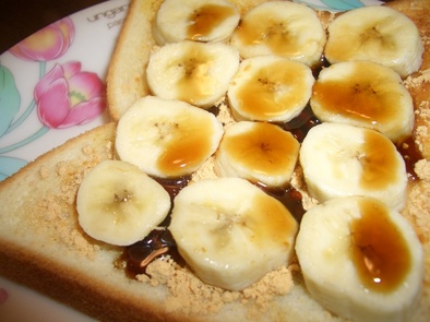♥大人気♥黒蜜きなこDEバナナトースト♪の写真