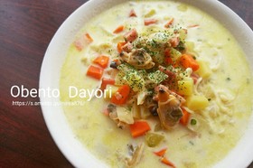 サッポロ一番塩ラーメンクラムチャウダー風