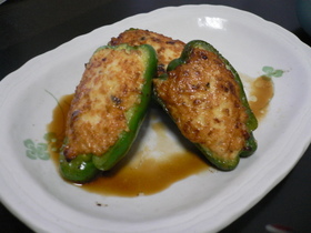 ピーマンの鶏肉詰め