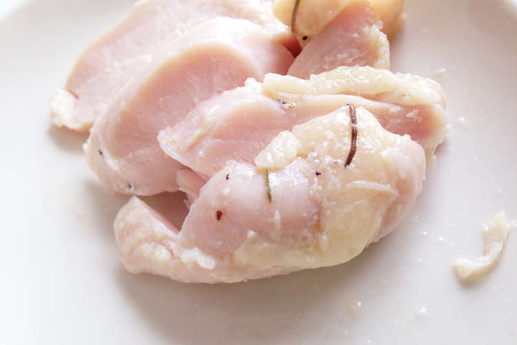 放置ok 超簡単な鶏胸肉ハム コンフィ レシピ 作り方 By ひとり飯おいしい クックパッド