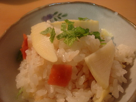 筍ご飯(梅風味)