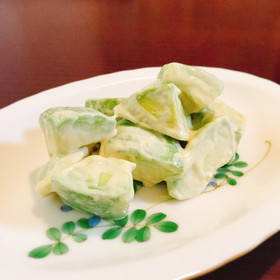 アボカドをマヨ昆布茶で☆彡