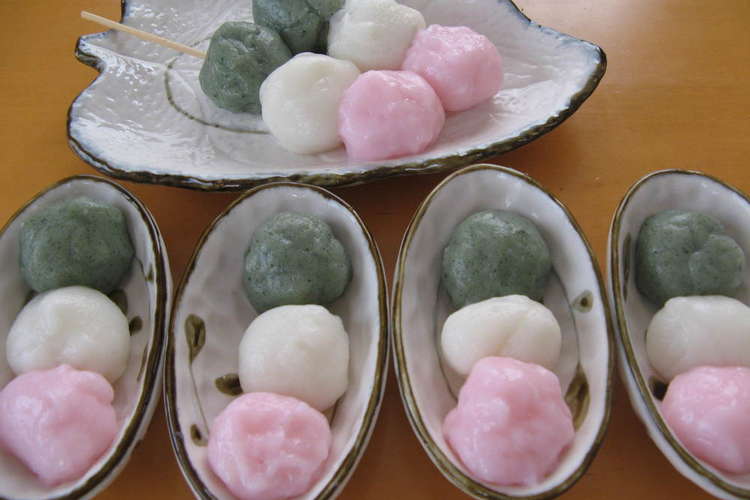 Hb レンジ使用簡単に花見団子 三色団子 レシピ 作り方 By Mi Co クックパッド 簡単おいしいみんなのレシピが350万品