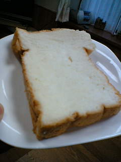 ちょっとリッチな風味のスイート食パンの画像