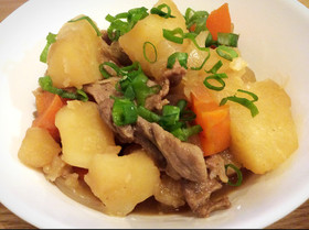 ルクルーゼで超簡単 肉じゃが