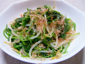 簡単だけどウマ!三つ葉とモヤシのおひたし