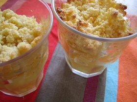 缶詰で簡単!パイナップルのクランブル