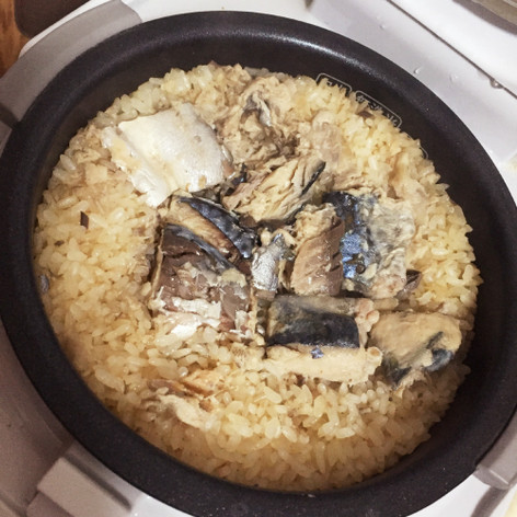 鯖の水煮の缶詰での鯖の炊き込みご飯
