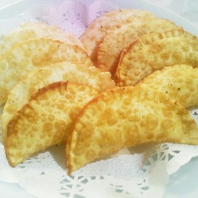 餃子の皮で☆簡単りんごのパイ風