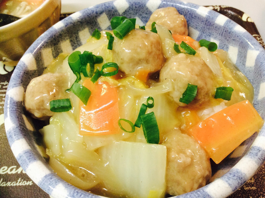肉団子と白菜の中華風あんかけ丼の画像