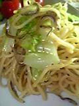 春キャベツの小女子のシンプル塩焼きそば