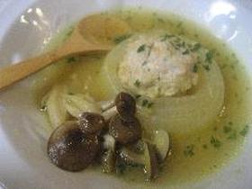 新玉ねぎの肉詰めカレースープ