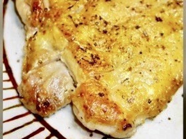 つくれぽ1000 鶏胸肉のステーキのレシピ人気1位 10位をパリパリになる焼き方からダイエット用 ソースの作り方まで紹介 Cookpeco クックペコ つくれぽ1000の人気レシピを紹介