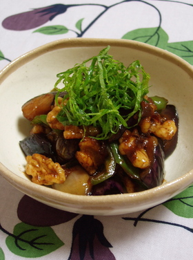 茄子と胡桃の甘味噌炒め