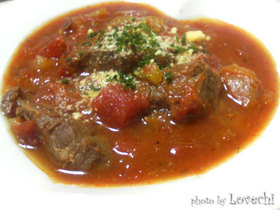 ●○牛すね肉でやわらかトマト煮込み○●