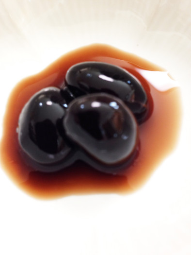 美味な黒豆の甘煮の写真