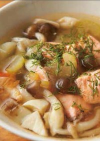 たっぷり野菜の北欧風スープ