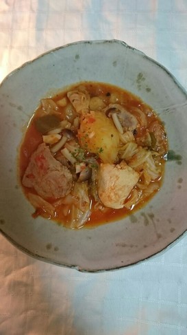 ハンガリー風トマト煮込み(グヤーシュ)