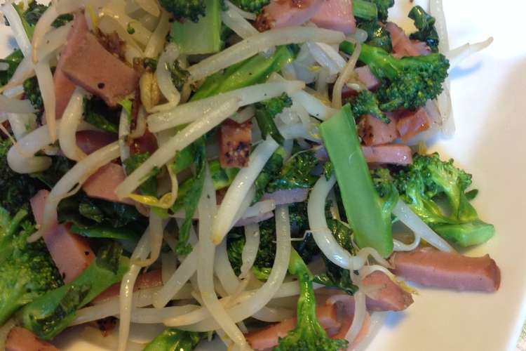 主菜になる もやしとブロッコリの炒め物 レシピ 作り方 By きまぐれエディー クックパッド 簡単おいしいみんなのレシピが367万品