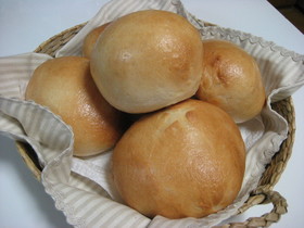 じゅわ~っとトマトバジルパン