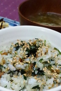 小松菜とシラスとおかかの醤油混ぜご飯　