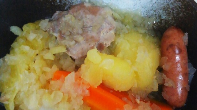 バーミキュラで雪塩豚のほぼ無水ポトフ レシピ 作り方 By たまごたまこ クックパッド